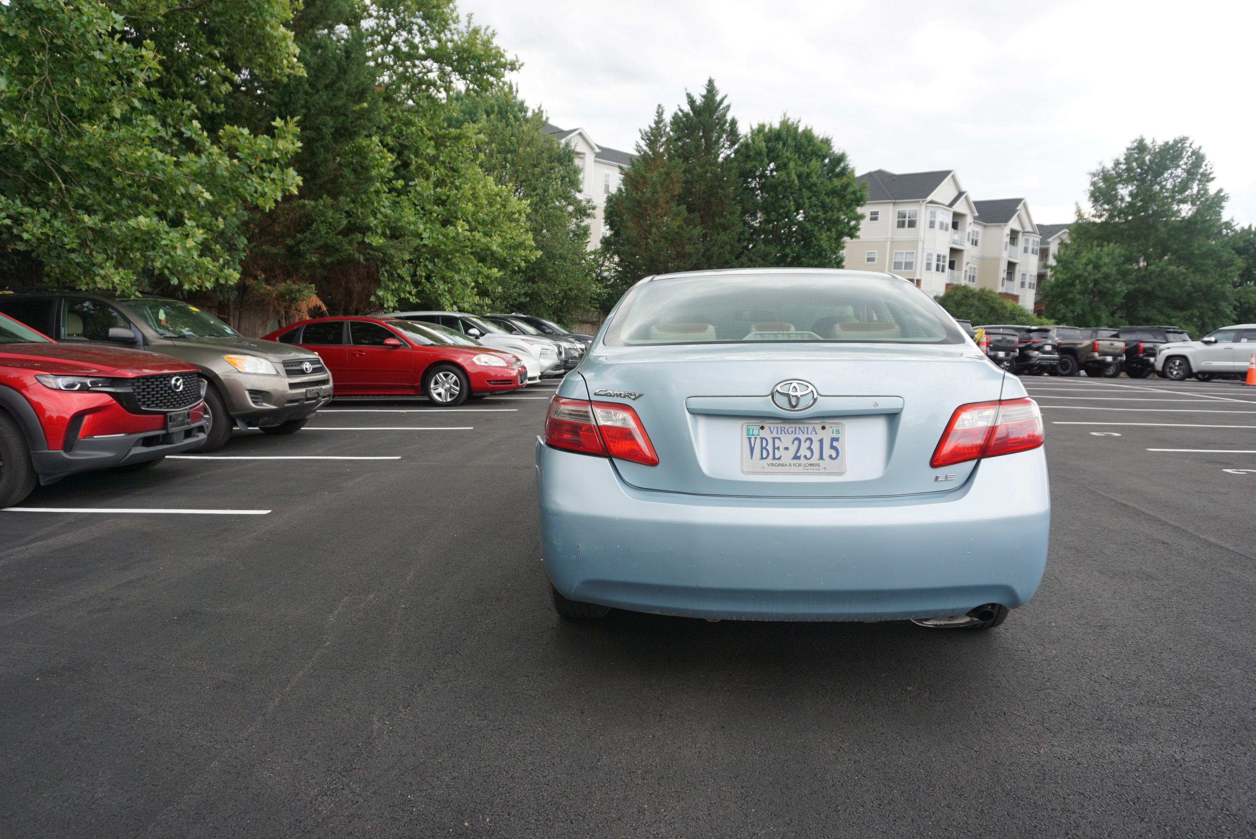 Used 2008 Toyota Camry LE FWD image 3