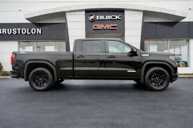 Used 2025 GMC Sierra 1500 Elevation w/ Elevation Premium Package