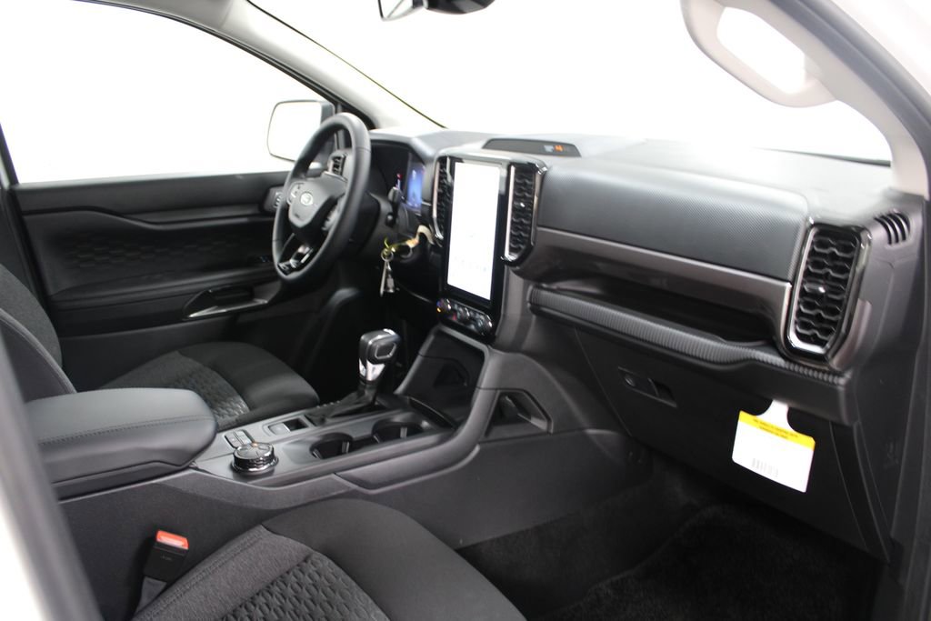 New 2025 Ford Ranger XLT w/ Black Appearance Package image 26