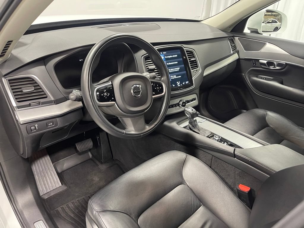 Used 2021 Volvo XC90 T5 Momentum AWD/4WD image 21