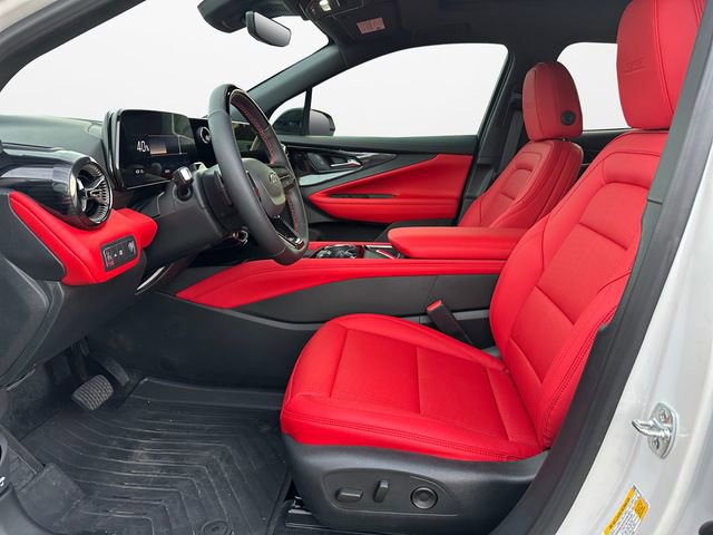 Used 2025 Chevrolet Blazer EV SS image 9