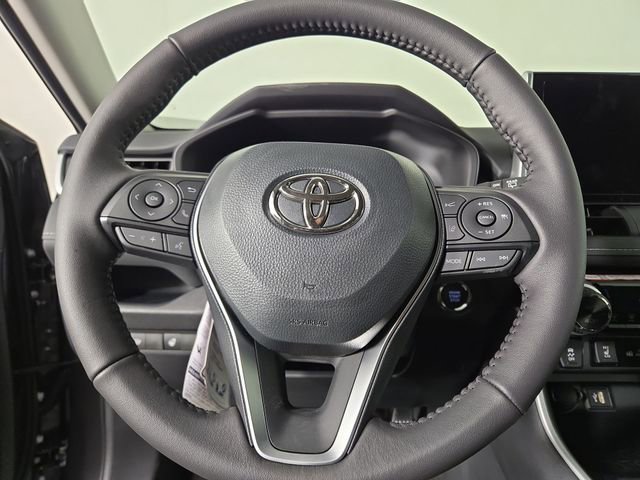New 2025 Toyota RAV4 XLE image 24