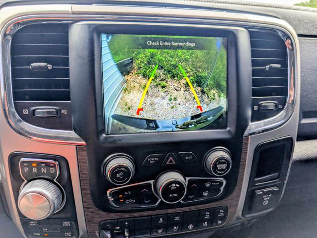 Used 2018 RAM 1500 Laramie w/ Convenience Group AWD/4WD image 10
