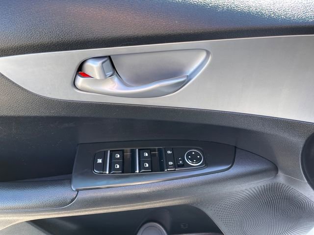 Used 2023 Kia Forte LXS image 23