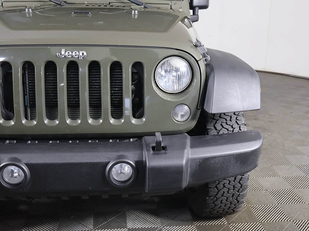 Used 2015 Jeep Wrangler Unlimited Sport w/ Quick Order Package 24S AWD/4WD image 9