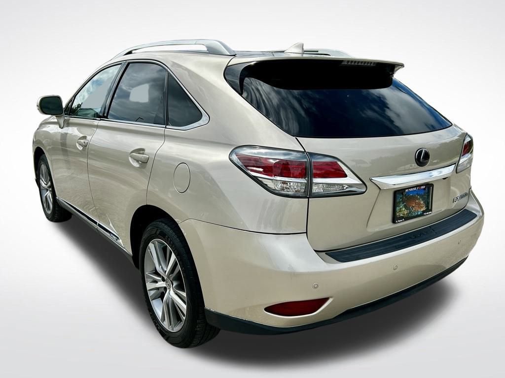 Used 2015 Lexus RX 450h AWD image 4