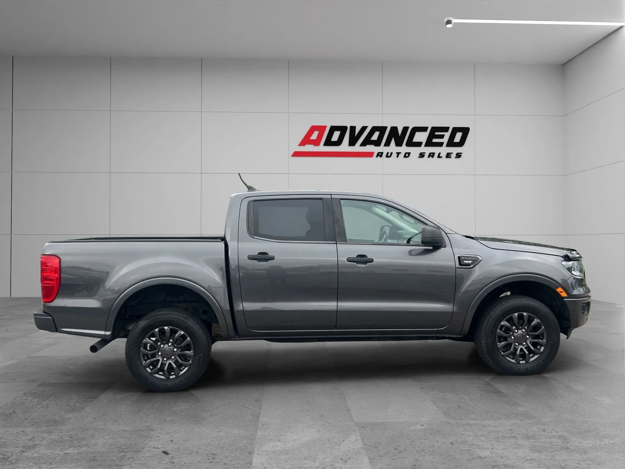 Used 2019 Ford Ranger XLT w/ Equipment Group 301A Mid image 8