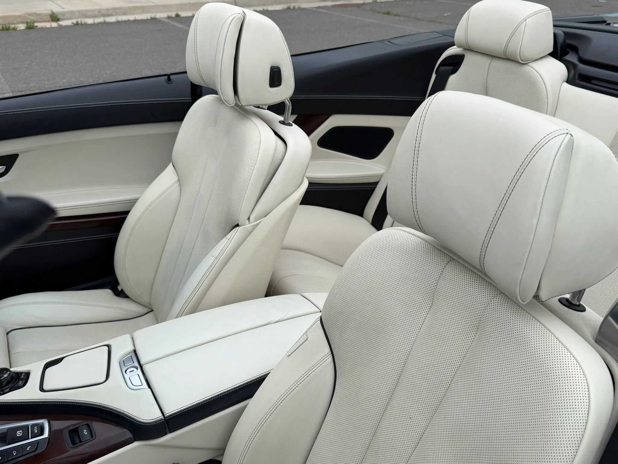 Used 2014 BMW 650i xDrive Convertible AWD/4WD image 20