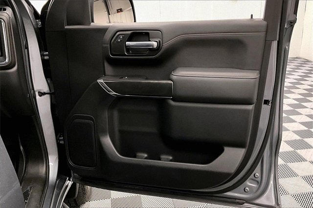 Used 2021 GMC Sierra 1500 AT4 image 17