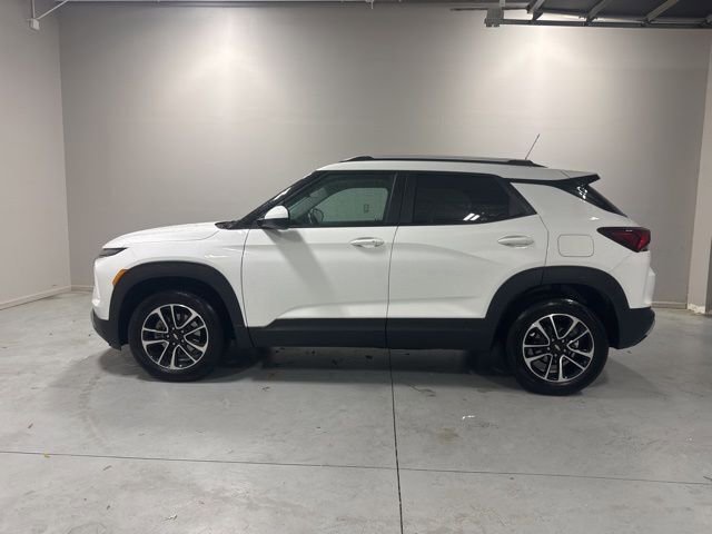 Used 2024 Chevrolet TrailBlazer LT w/ Convenience Package image 10