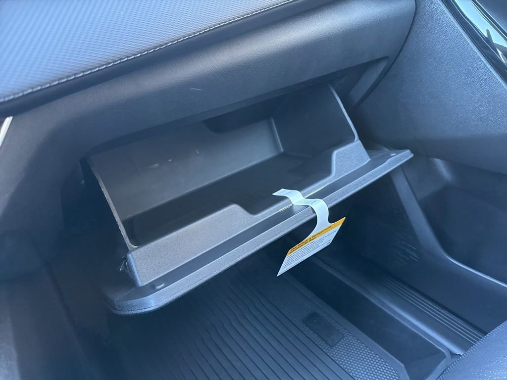 New 2026 Chevrolet Equinox LT w/ Convenience Package II image 32