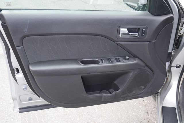 Used 2011 Mercury Milan w/ 102A Rapid Spec Order Code FWD image 9