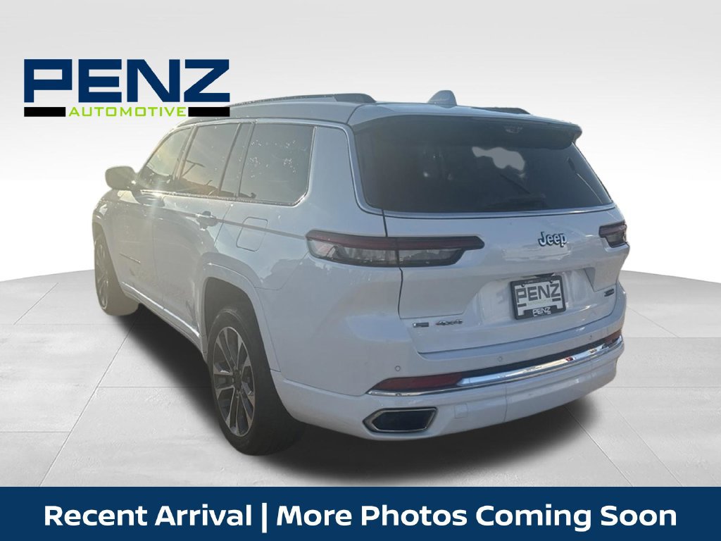 Used 2021 Jeep Grand Cherokee L Overland w/ Luxury Tech Group IV AWD/4WD image 10