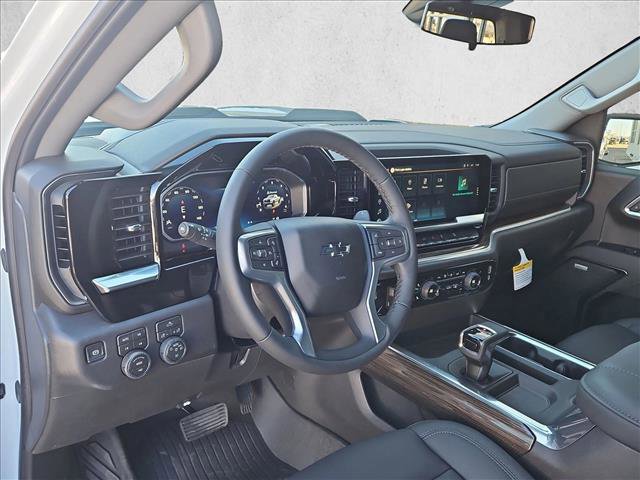New 2026 Chevrolet Silverado 1500 LT Trail Boss w/ Convenience Package II image 3