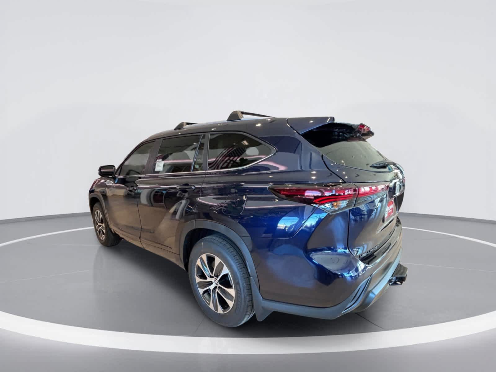 New 2026 Toyota Highlander XLE AWD/4WD image 3
