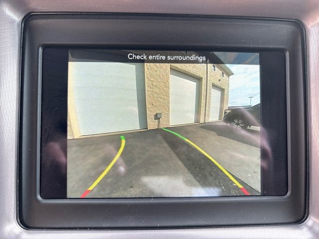 Used 2023 Dodge Challenger SXT image 28