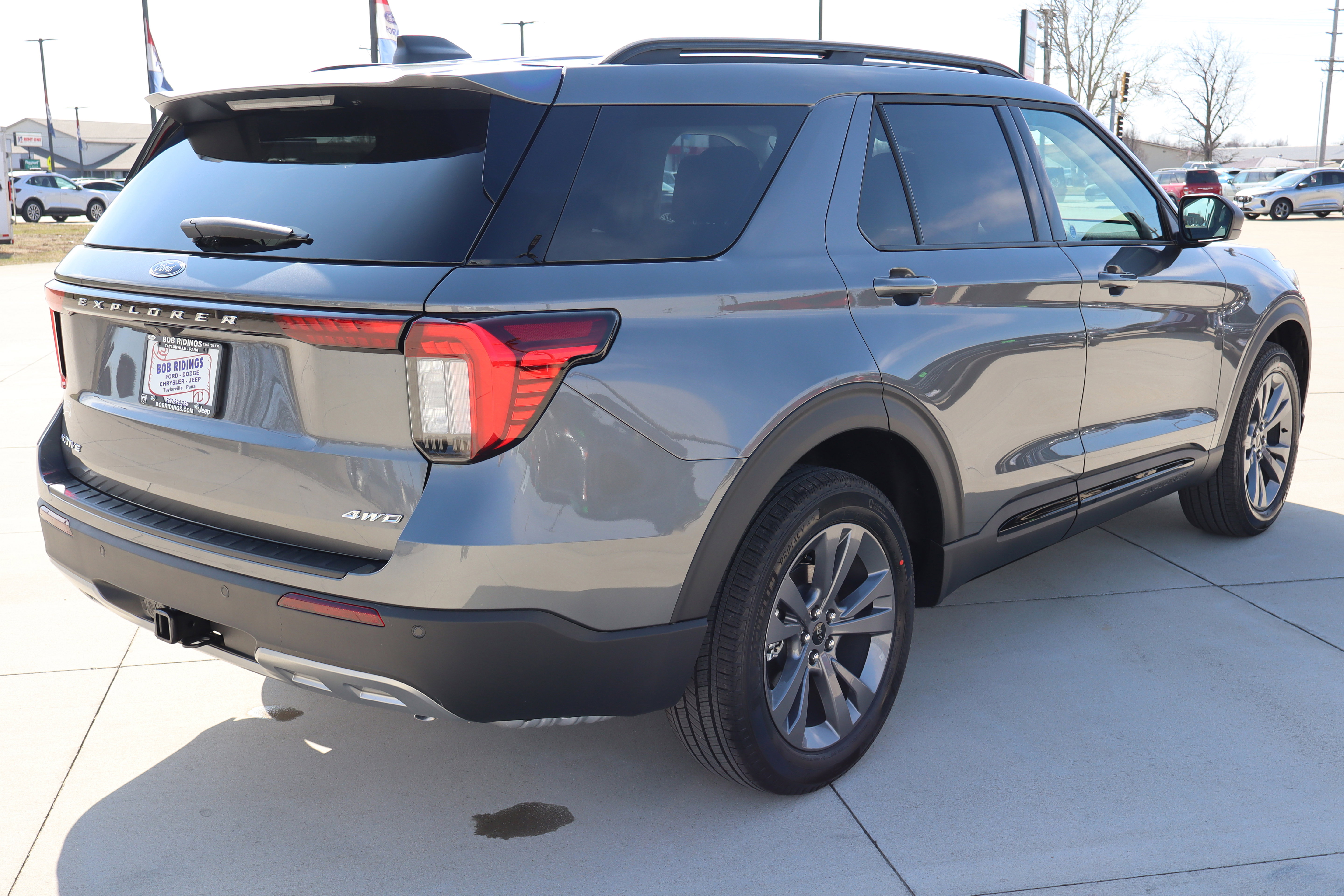 New 2026 Ford Explorer Active w/ Active Comfort Package image 5