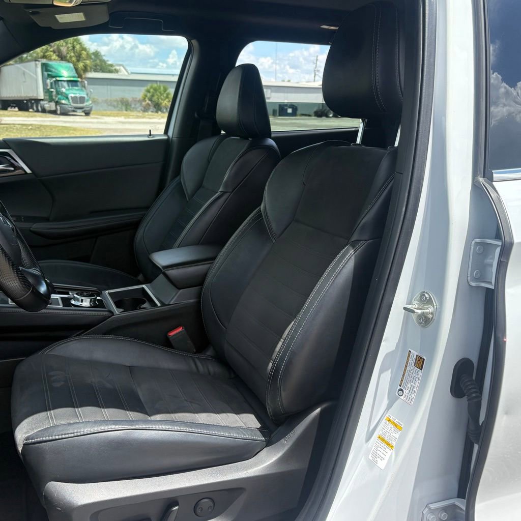 Used 2022 Mitsubishi Outlander SE FWD image 9