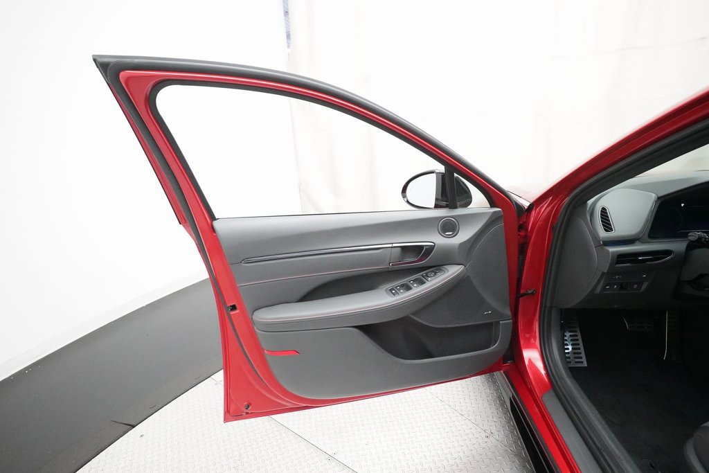 Used 2021 Hyundai Sonata N Line image 27