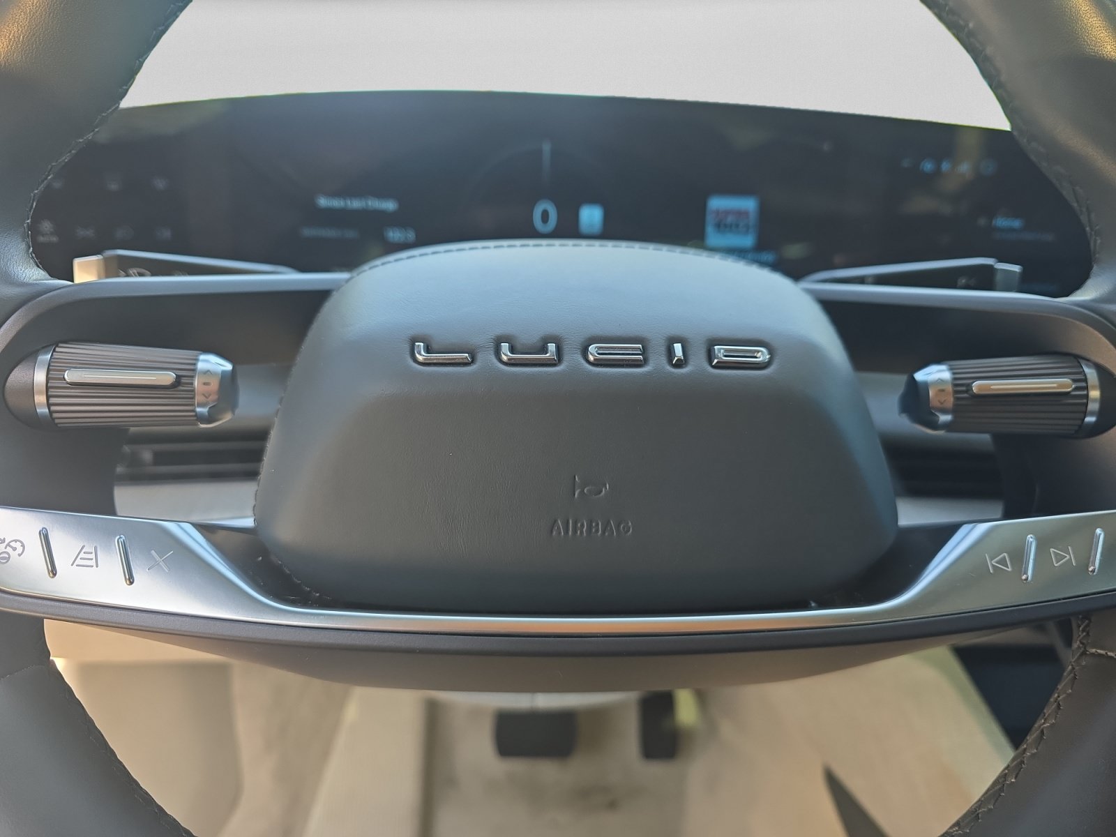 Used 2022 Lucid Air Dream Edition AWD/4WD image 12