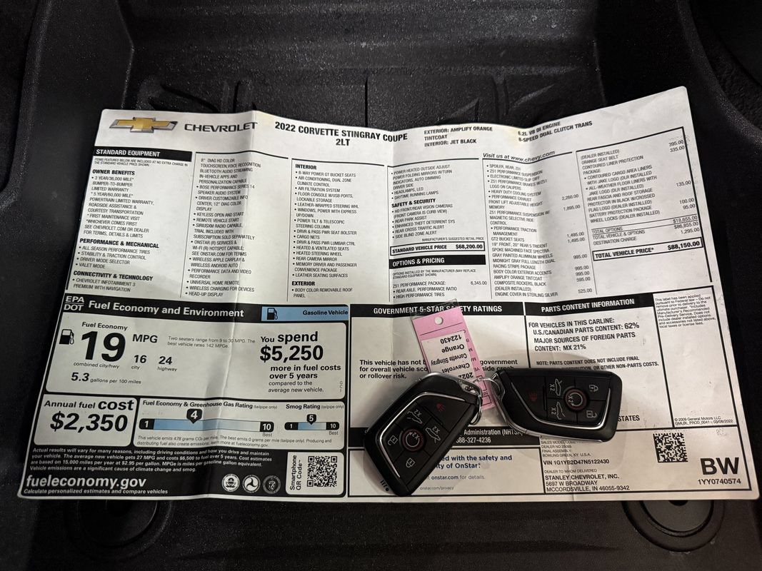 Used 2022 Chevrolet Corvette Stingray Preferred Cpe w/ Z51 Performance Package RWD image 21