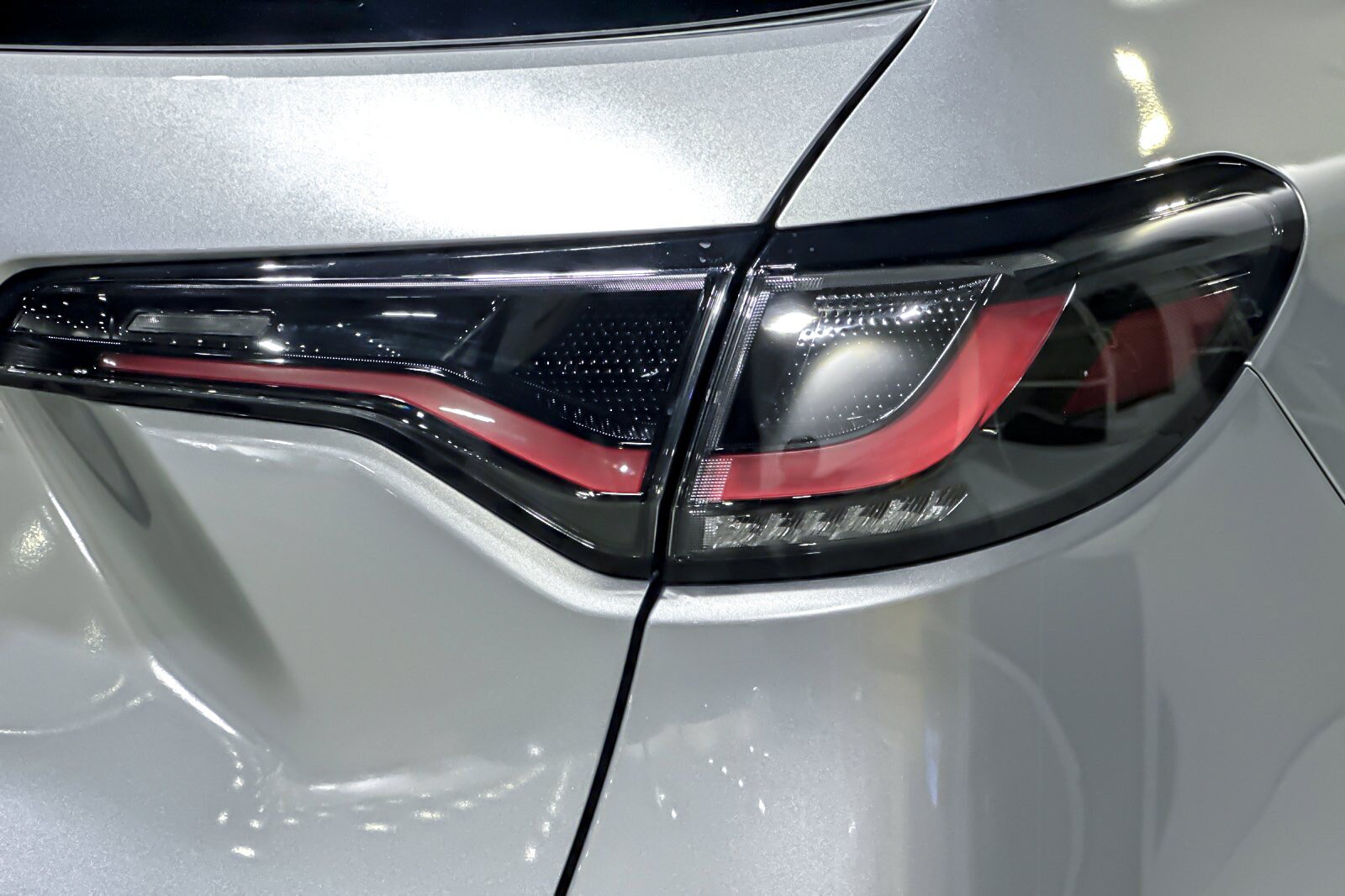 New 2027 Honda HR-V LX image 18