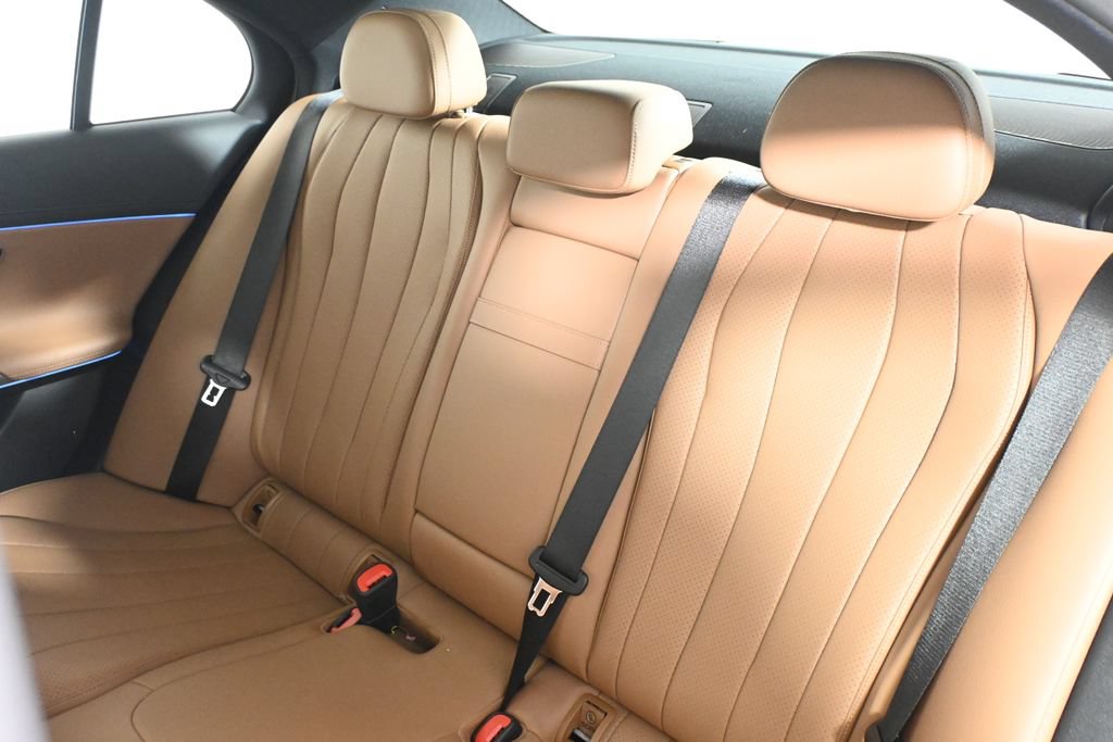 Certified 2024 Mercedes-Benz E 350 4MATIC Sedan image 4