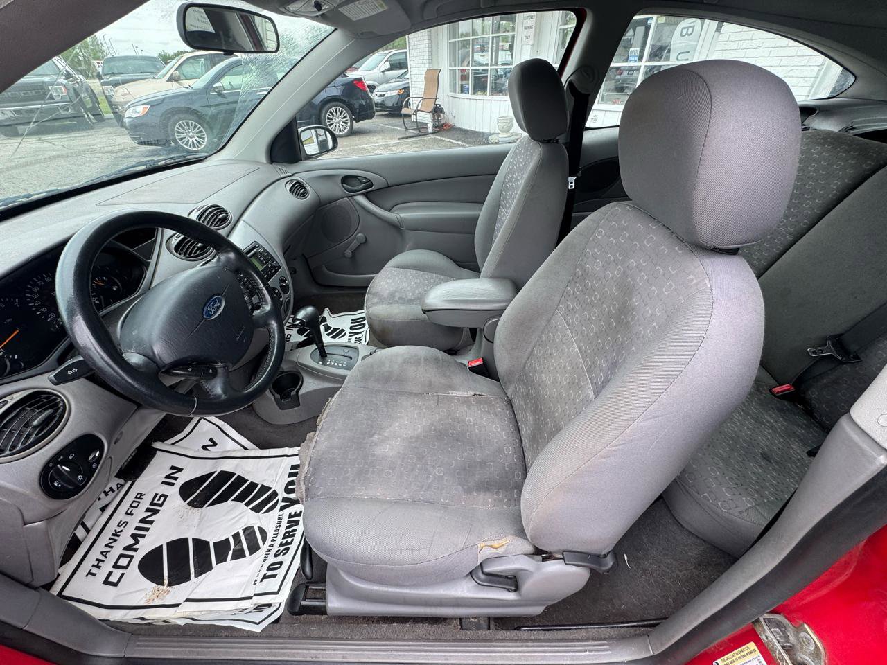 Used 2004 Ford Focus ZX3 Hatchback FWD image 10