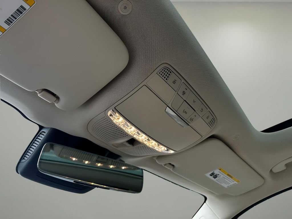 Used 2022 Mercedes-Benz GLC 300 4MATIC image 14