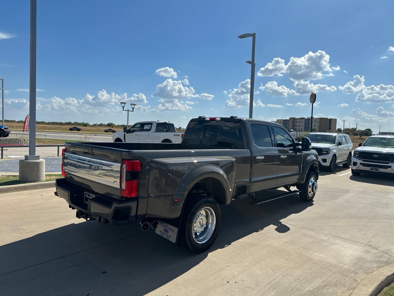 New 2026 Ford F450 Platinum w/ Platinum Plus Package AWD/4WD image 5