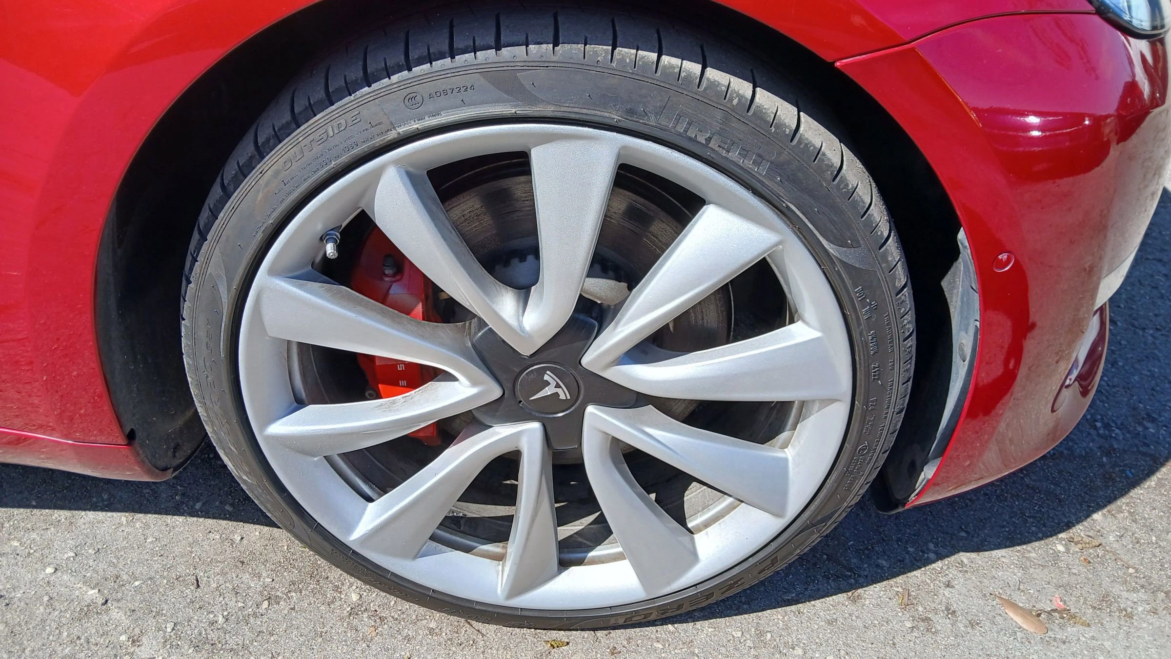 Used 2018 Tesla Model 3 Long Range AWD/4WD image 10