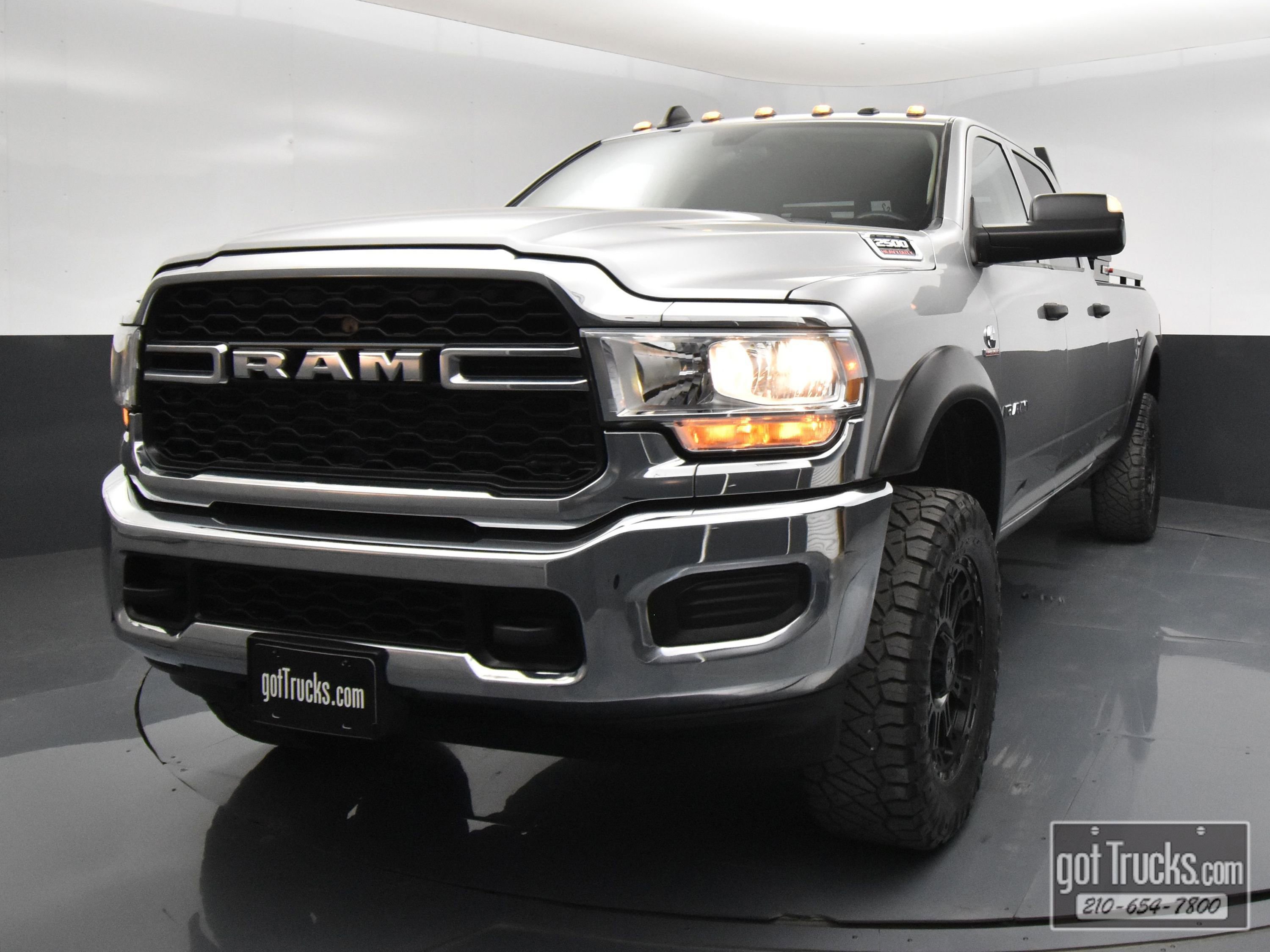 Used 2019 RAM 2500 Tradesman image 47