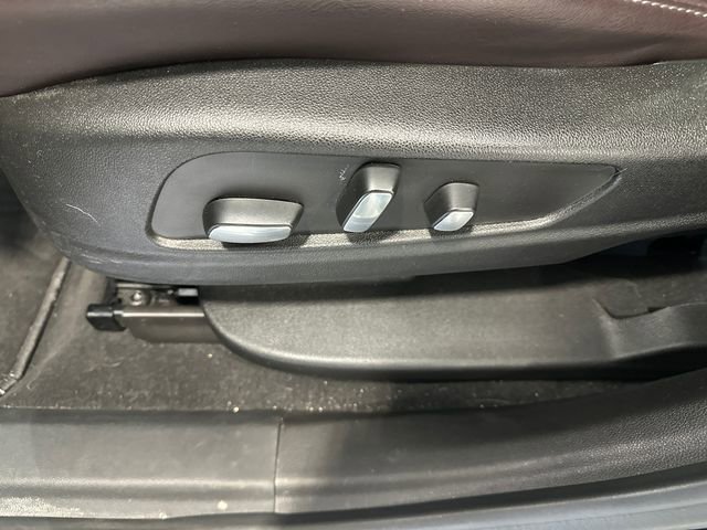 Used 2023 Cadillac XT6 Premium Luxury image 25