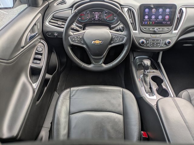 Used 2022 Chevrolet Malibu LT w/ Leather Package image 15