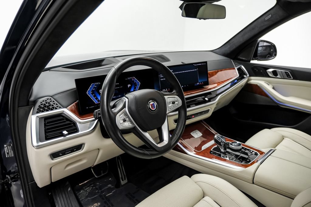 Used 2024 BMW ALPINA XB7 AWD/4WD image 7