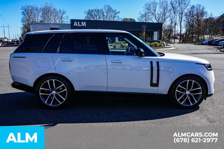 Used 2024 Land Rover Range Rover SE image 8