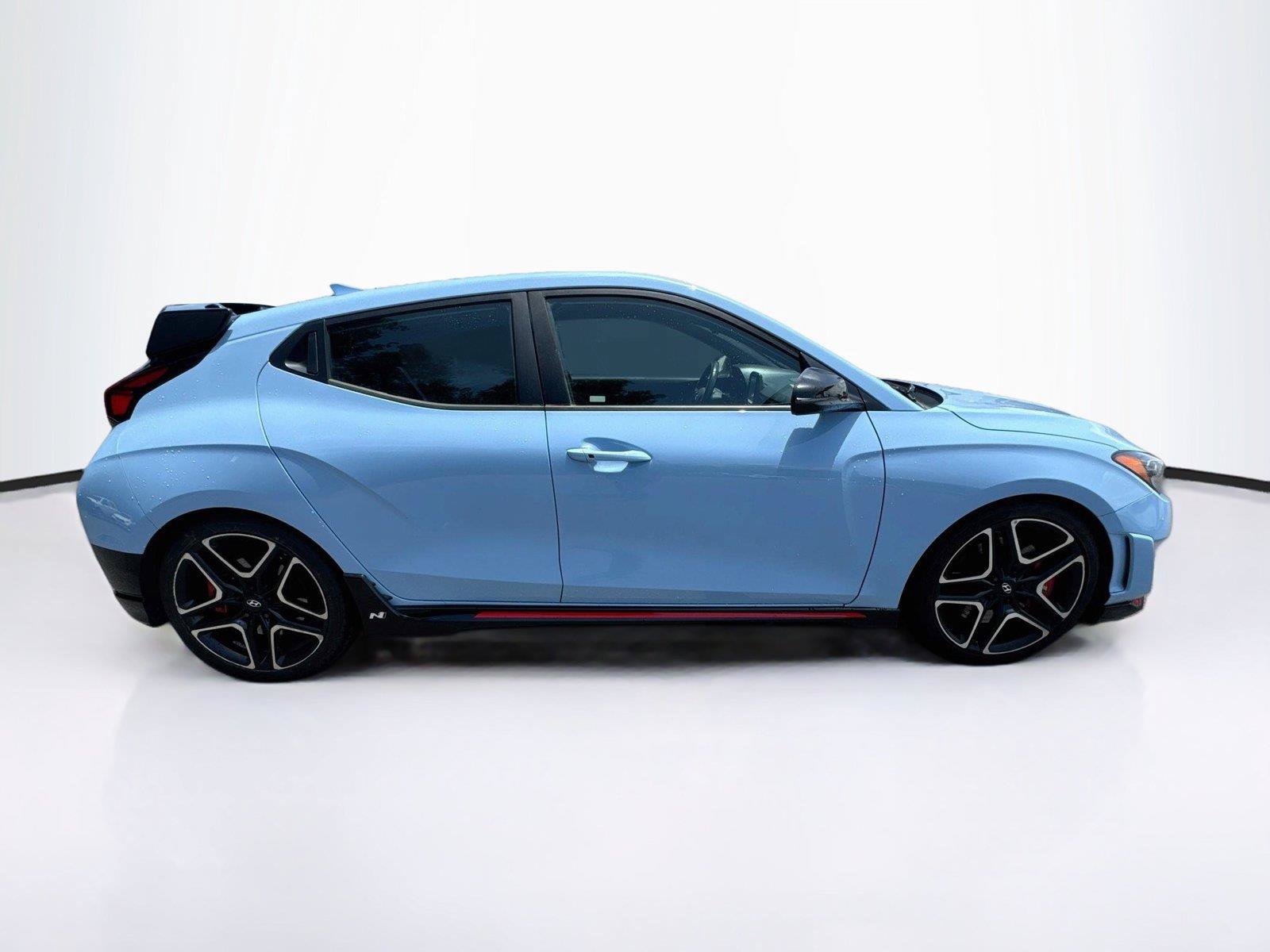 Used 2020 Hyundai Veloster N w/ Performance Package FWD image 8