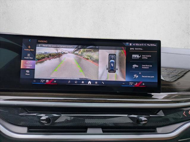 Used 2024 BMW X7 xDrive40i w/ Premium Package image 15