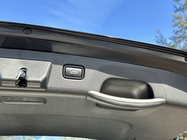 New 2026 Kia Seltos SX w/ SX Sunroof Package image 9