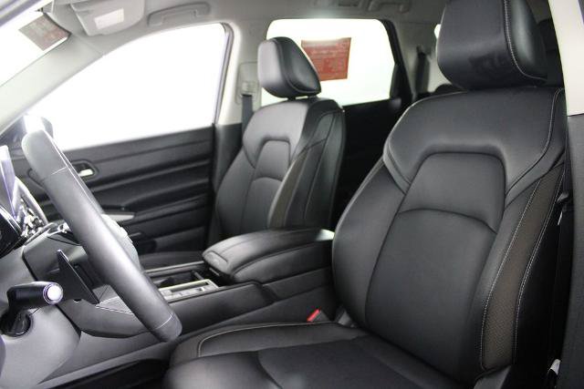 Certified 2026 Nissan Pathfinder SL FWD image 20