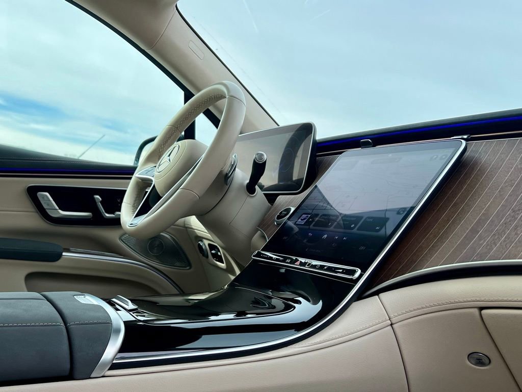 Certified 2023 Mercedes-Benz EQS 450+ 4MATIC SUV image 19
