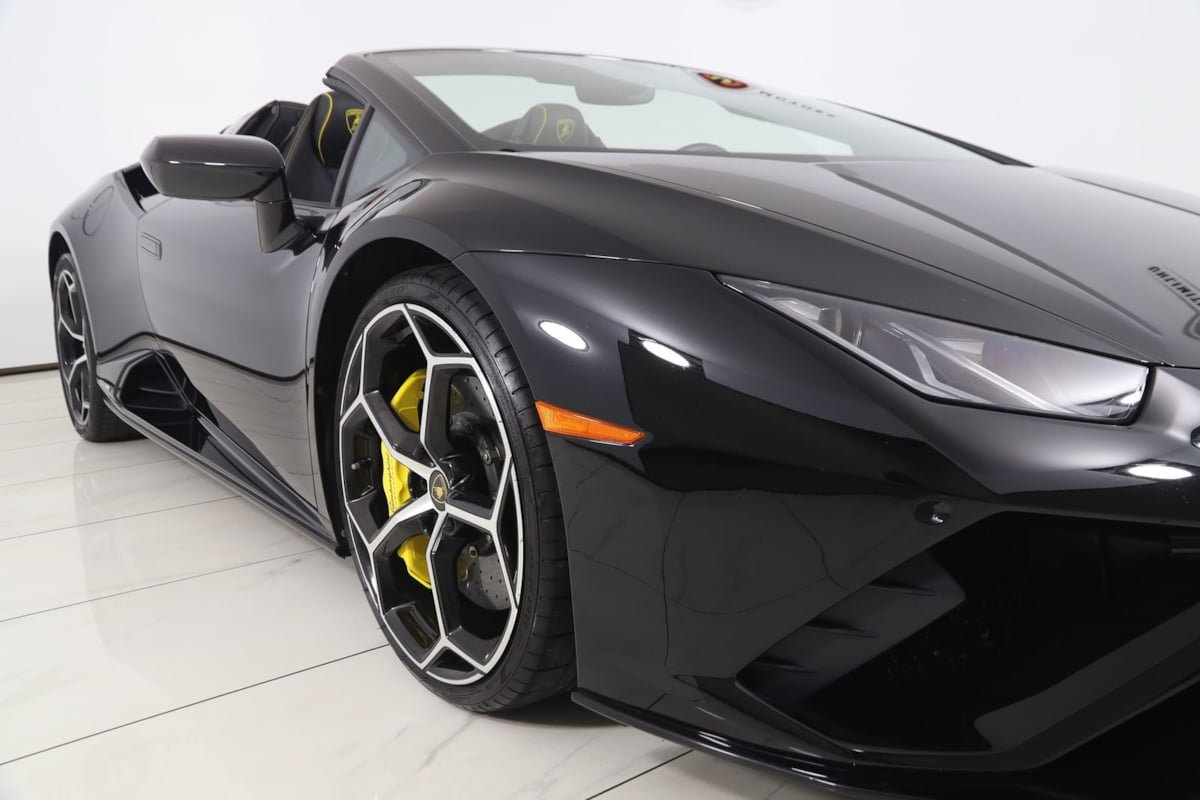 Used 2023 Lamborghini Huracan EVO RWD image 72