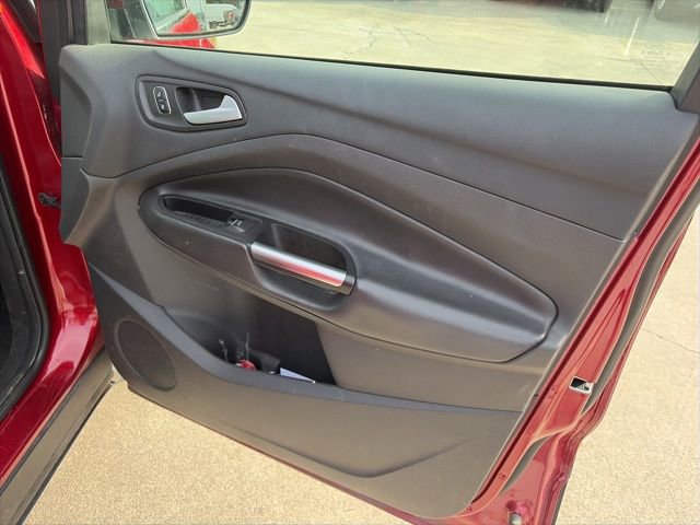 Used 2017 Ford Escape Titanium image 30