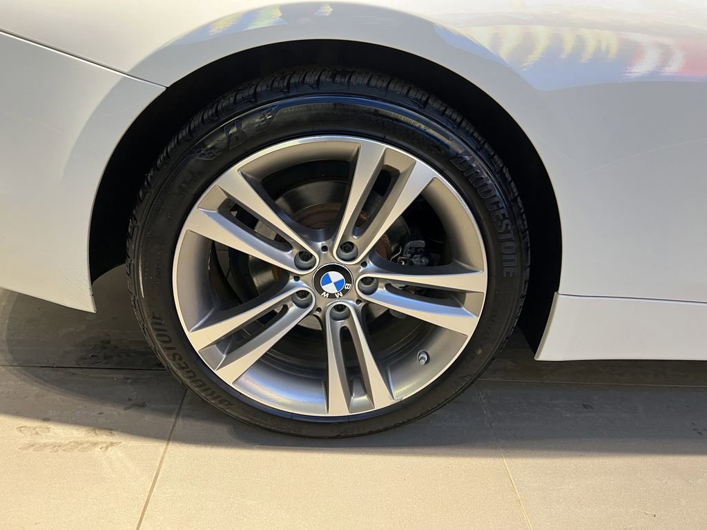 Used 2016 BMW 428i xDrive Convertible image 39