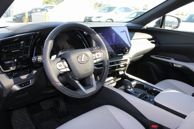 Certified 2023 Lexus RX 350 Premium w/ Accessory Package (Z1) image 12