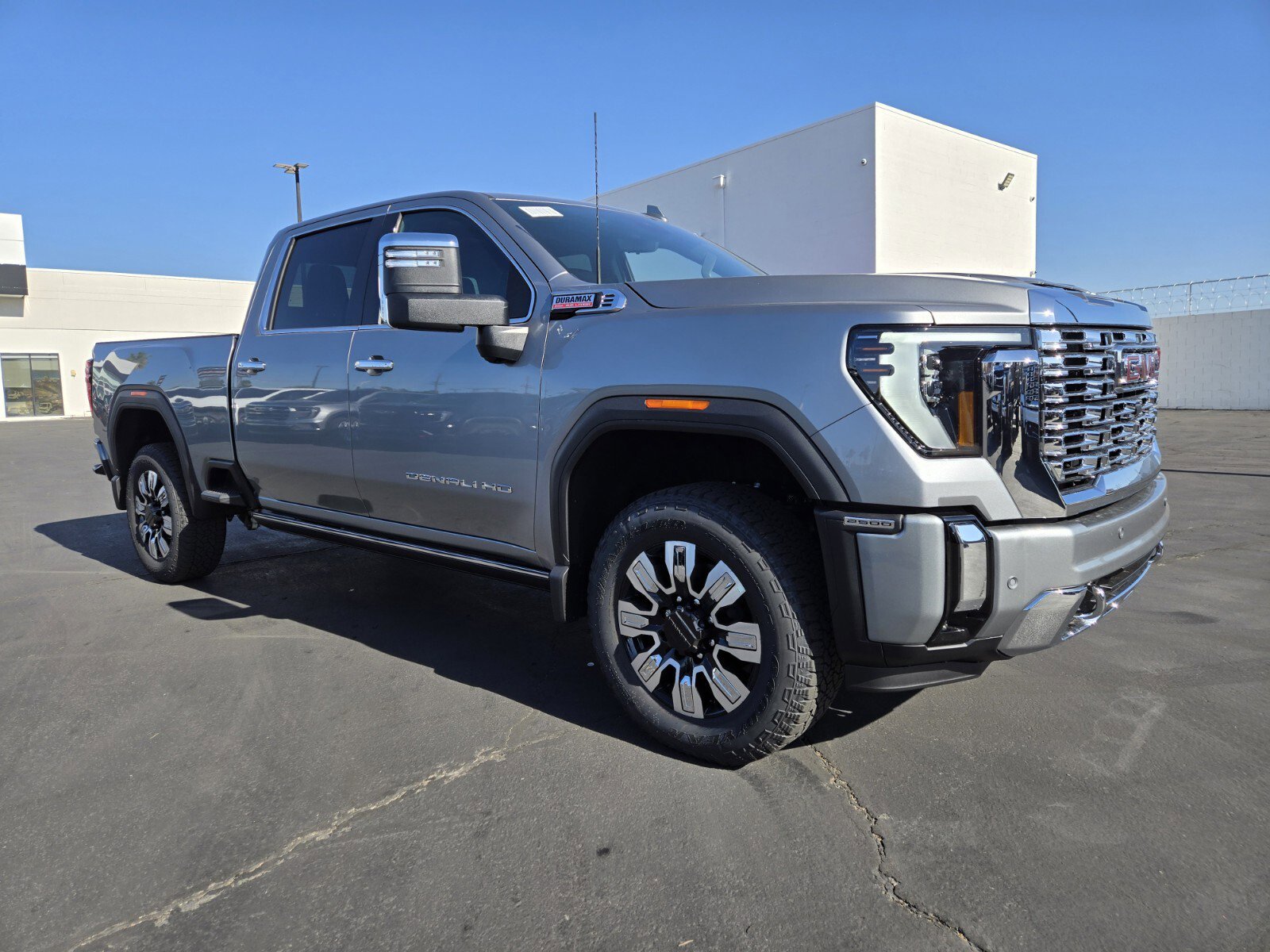 New 2025 GMC Sierra 2500 Denali w/ Denali Reserve Package