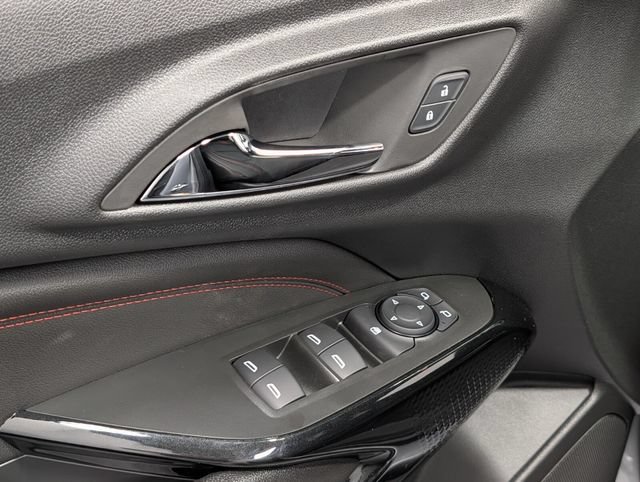 New 2026 Chevrolet Trax RS w/ Driver Confidence Package FWD image 16