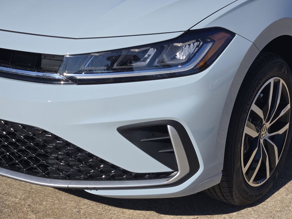 New 2026 Volkswagen Jetta SE image 6