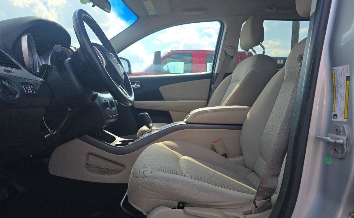 Used 2011 Dodge Journey Express w/ Popular Equipment Group FWD image 7