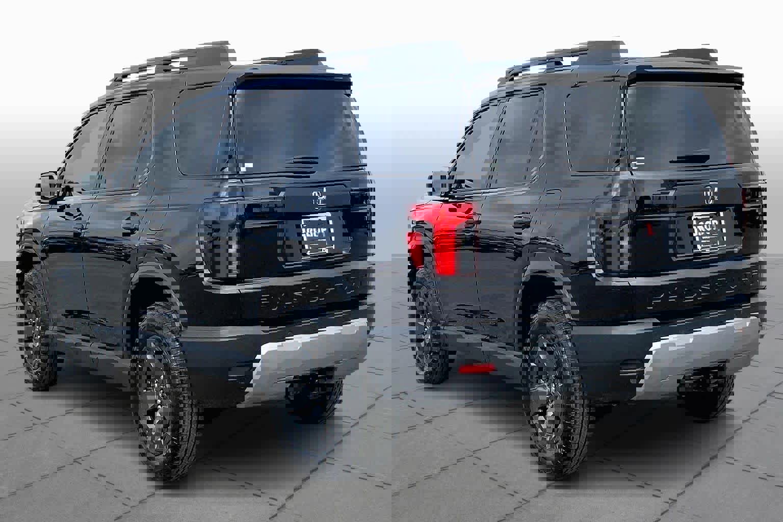 Certified 2026 Honda Passport RTL image 43